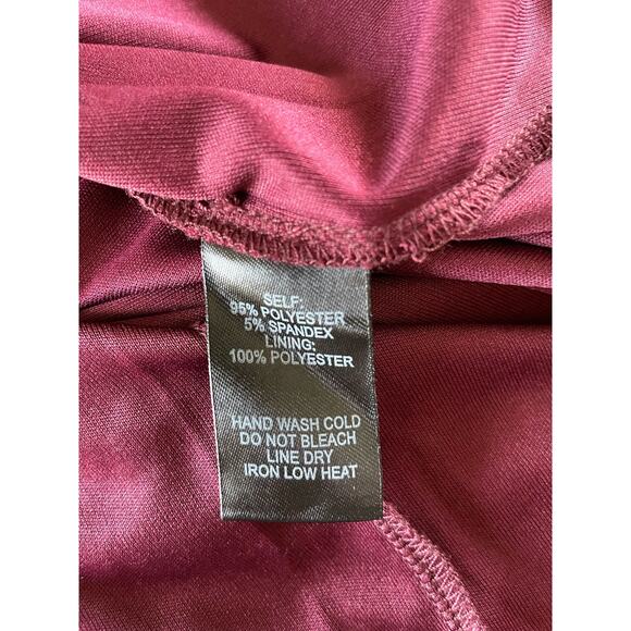 Lulus Rhythm of the Night Racerback Dress Burgundy NWT Size L Sleeveless Bodycon - Picture 8 of 9